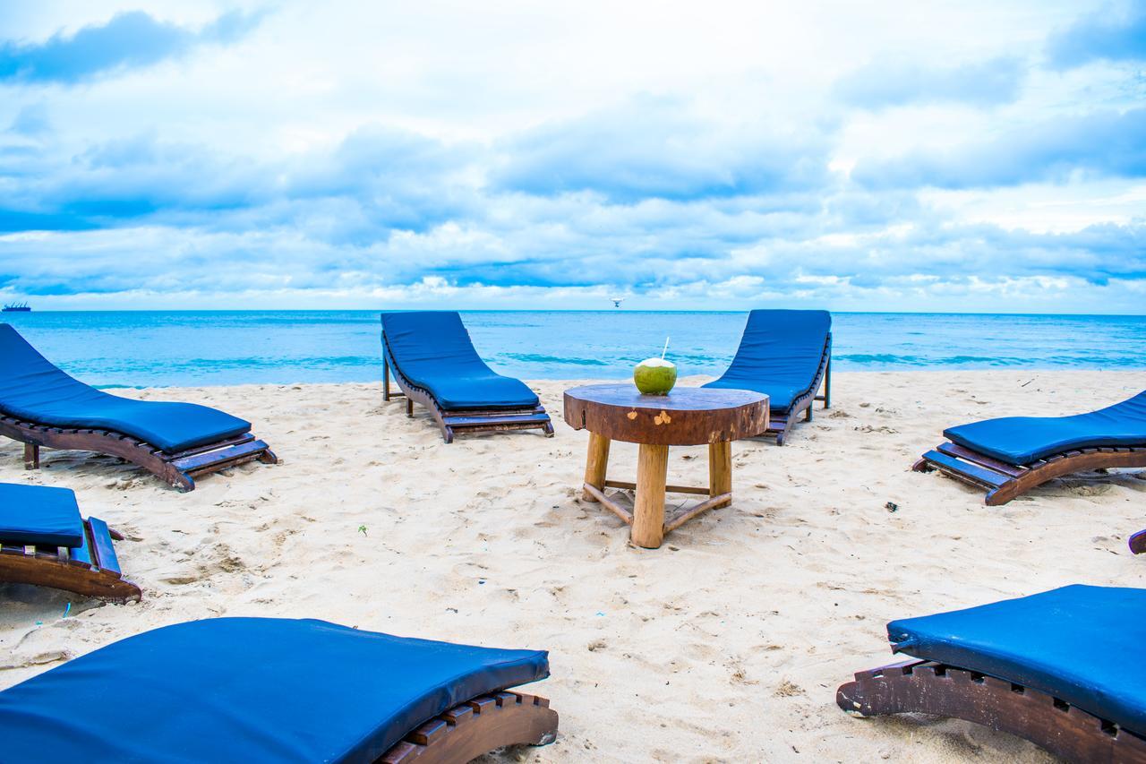 Omeesha Beach Hotel Kalpitiya Bagian luar foto